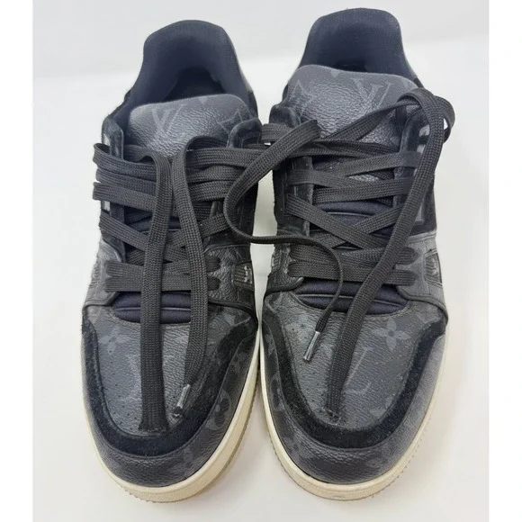 Louis Vuitton Trainer Sneaker Black Monogram Size 8 US 7 LV